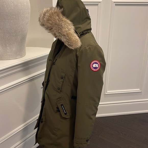 Canada Goose Kensington Model Parka - Picture 1 of 14